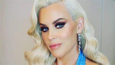 jenny mccarthy toilet|‘The Masked Singer’: Jenny McCarthy Responds to。